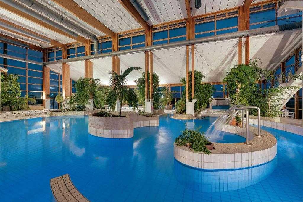 SPLASH Water World